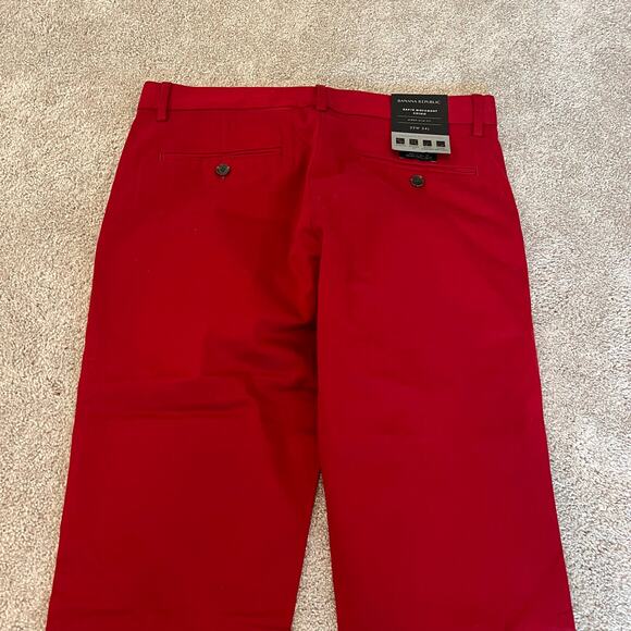 NWT Banana Republic Men's Rapid Movement Chino Aiden Slim Fit Pant Red‎ 32W 34L - Picture 9 of 10